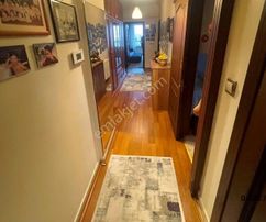 Mürsel Uluç 931. Cadde Üzeri 2+1 Full Mobilyalı Manzaralı Kombili Önü Ve Yanı Yeşil Alan 80m2 Net