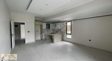 Akbilek Mahallesinde Kiralık 1+1 Ara Kat 70 M2 Daire