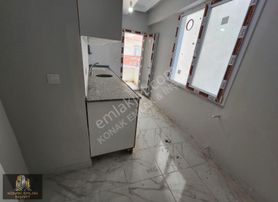 Satılık 2+1 Çift Balkonlu 1 Kat Gibi Yuksek Giriş