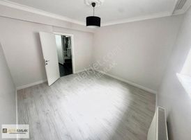 Altın Emlak'tan Yeni Bina'da Bahçeli Yarı Bodrum Kiralık Daire