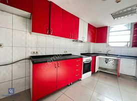 İzmir Konak'ta 7 Katlı Kiralık Dükkan / Mağaza