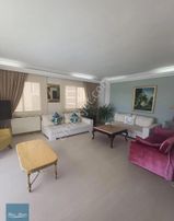 Kusadasının En Degerli Bölgesi Marinada 3+1 Genis Daire