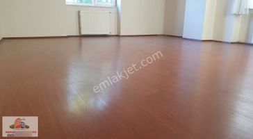 Ümraniye İstiklal Mahallesinde Kiralık 2+1 Daire