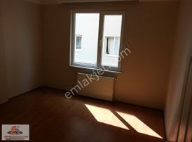 Ümraniye İstiklal Mahallesinde Kiralık 2+1 Daire
