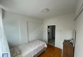 Sezgin Aslan'dan Unkapanı Mah. 2+1 Kiralık Daire