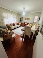 Mehtap Mahallesinde Katta Çift Balkonlu Yapılı 2+1 Satılık Daire