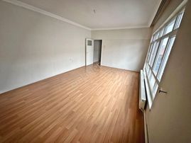 Tıp Fakültesi Cadde Yakınında Katta Yapılı 3+1 Kiralık Daire