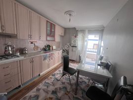 Malazgirt Mh'de Ahi Mesut Blv. Cephe 3+1 Ara Kat Geniş Daire!!!