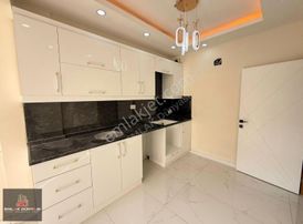 Muratpaşa Mah.eski Real Yanı Arakat İçi Fuul Yapılı 3+1 Daire