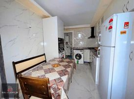 Merkezin Göbeği Kapalı Yolda Asansörlü 1+1 Ayrı M.eşyalı Daire