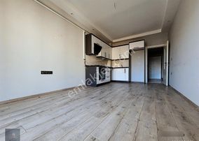 ▀▄mera Emlaktan 19.piyade Tugayına Çok Yakın 1+1 Ultralüx Daire