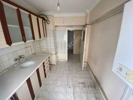 Sincan Mareşal Ç. Mh De 3+1 Ara Katta Daire