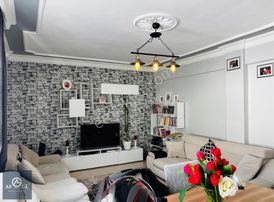 Zamana Değil, Konuma Hükmeden Bir Duruş | Hürriyet, Süleymanpaşa