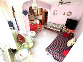 Akçay'da Aygülden Denize Çok Yakın Ön Cephe Masrafsız Geniş Ve Ferah Kaçmaz Fırsat 2+1 Satılık Daire