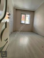 Dünyagöz Hastanesine Yakın Cadde Üstü Kata Tek Daire Asansörlü