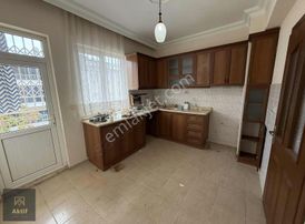 Konukseverde Katta Tek Daire Ara Kat 3+1