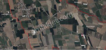 Turpa Lotus'tan Yatırımlık Tek Tapu Yol Kenarı 1.730 M2 Tarla