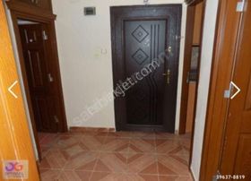 * 3+1 *mahfesığmaz *hasarsız *7katlının * Yüksek Giriş *zemin Katı *kapalı Mutfak* 165m2 Kd Cephe