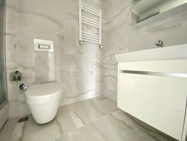 Focus Emlak'tan Ultra Lüks, Site İçerisinde, Geniş M2'de 1+1...