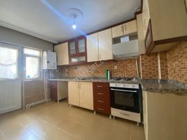 Yılmaz Gayrimenkul Den Osmanlı Mah 3+1 Bağımsız Yapılı Fırsat Daire Şahane Konum