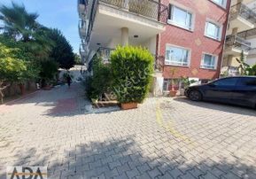 Kuşadası Ege Mahallesinde Satılık 3+1 Bahçe Katı