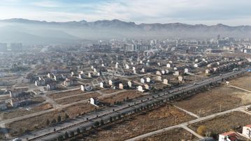 Orhangazi Mah. 3+1 Yerden Isıtmalı Harika Konum Villa