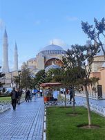 Sultanahmet Merkezi Konum -uoğun Yaya Yrafiği Kiralık