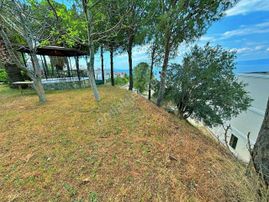 Uytundan Pelitköyde Full Manzaralı Denize 150 Metre Satılık Arsa