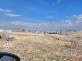 Etimesgut Yapracık Bölgesin De Satılık Konut İmarlı Hisse Ve Tek Tapu Arsalar