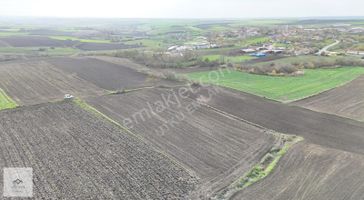 Babaeski Taşköprü De E-5 Ve Köye Yakın Satılık 6050 M2 Tarla