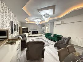 Hızlı 21 Gayrimenkul'den Şehir Hastahanesi Yanı Acil Satılık4+1 Daire