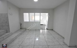 Barış Mahallesi Kızkulesi Karşısı 65 M2 Çift Katlı 4 Bölümü Olan İşlek Cadde Üstü Kiralık Dükkan