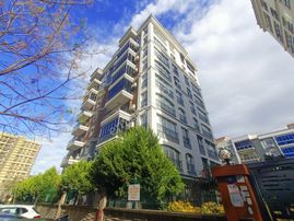 Anadolu Caddesi Yakını Site İçerisinde Geniş 2+1 Lüks Ara Kat