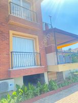 Sitede Manzaralı Köşe Konum