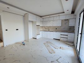 Acar Emlaktan Enes Yapı 3 Te 3+1 180m2 Kiralık Sıfır Lüks Daire