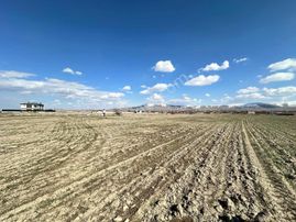 Gesi - Turan Mah. 489 M2 Tek Tapu Harika Konumlu Temiz Parsel