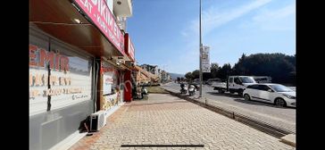Demirci Ana Cadde Üzeri Satılık Dükkan