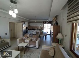 Harika Doğasıyla 4 Dönüm İçerisinde 4+1 Satılık Villa