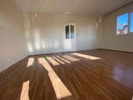 Örnekkent Mahallesinde 2+1 Daire