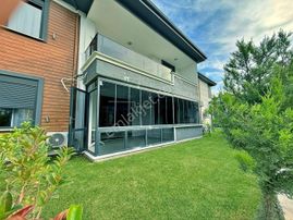 Uytundan Güre'de Denize Yakın Havuzlu Lüks Sitede Bahçeli 2+1