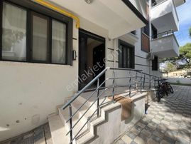 Bağdel Emlaktan Gömeç'te Kiralık Doğalgazlı 1+1 Daire