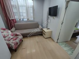 Baraj Yolunda Lc Wakiki Arasında Asansörlü Balkonlu Kiralık 1+1 Daire