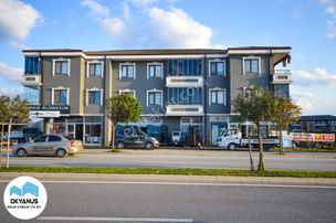 Sakarya Karasu'da Satılık Havuzlu Sitede 2+1 Daire