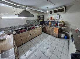 B&u Gayrimenkulden Devren Kiralık Kurulu Düzen Fastfood Dükkanı.