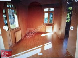 Kocamustafaşa Merkezi Konum 90mk 2+1 Otoparklı Balkonlu