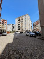 Valleyden Kazımiye'de Metrokent Sitesinde Araç Takaslı 3+1 Daire