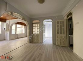 Resold Dan Satılık 2+1 Daire Merkez Konum Uygun Fiyatlı