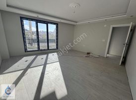 Çayırova İnönü Mah Yüksek Kredili Satılık 3+1 Yüksek Giriş Daire