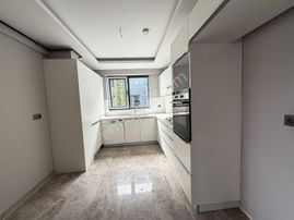 Özpa Gayrimenkul'den Royal Bay Konakları 2.kat 3+1 Satılık Daire