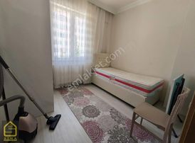 Bahçeşehir Mahallesinde Eşyalı 2+1 Satılık Daire